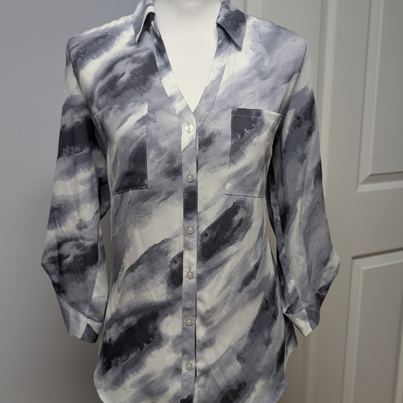 A. Byer Tops - A. Byer Bluish Gray and White Blouse Size L